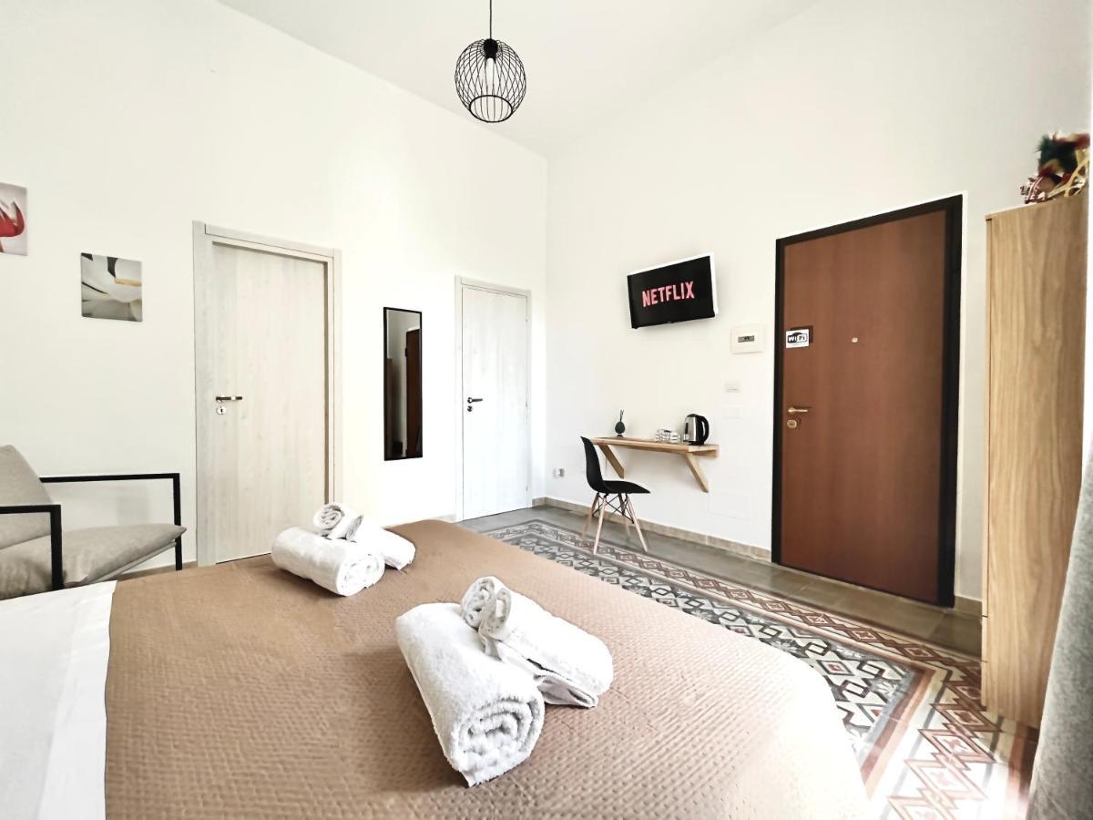 Marilu Apartments Palermo Exteriör bild